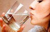Употребление питьевой воды с литием снижает риск самоубийства