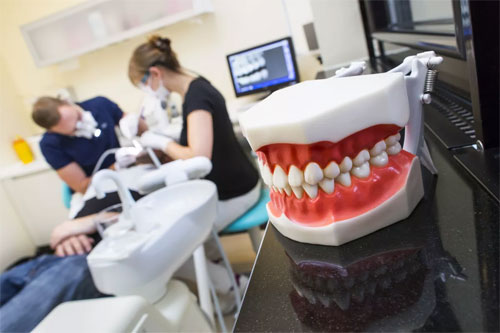 Сложные случаи в стоматологии