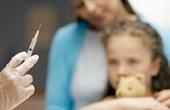 Гибель ребенка в Калининградской области заставила власти приостановить плановую вакцинацию