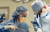 Глава латвийского Минздрава предлагает закрыть две рижские больницы из-за проблем с финансированием 