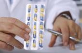 С 1 июля 2012 года кодеинсодержащие препараты будут отпускаться только по рецепту врача
