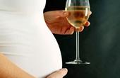 Употребление алкоголя во время беременности сказывается на росте ребенка