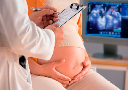 Как связана миома матки и беременность