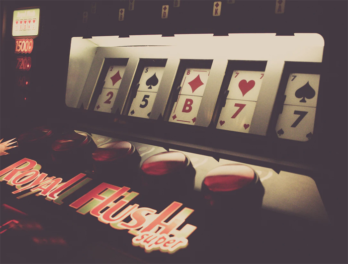 Как играть в казино Вулкан на деньги?