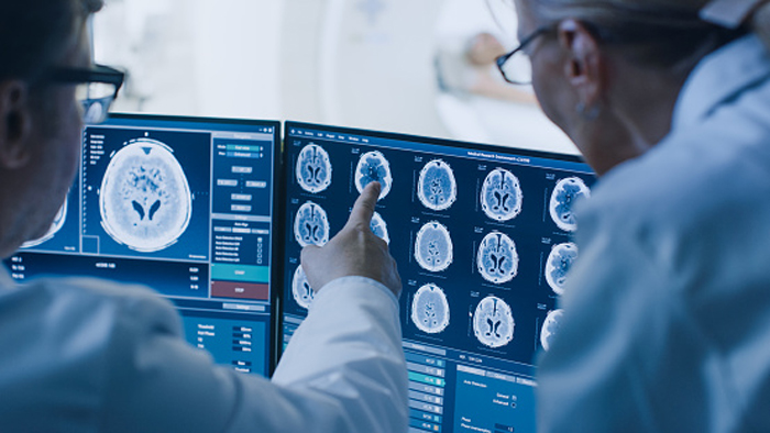 Преимущества МРТ головного мозга и цели проведения процедуры